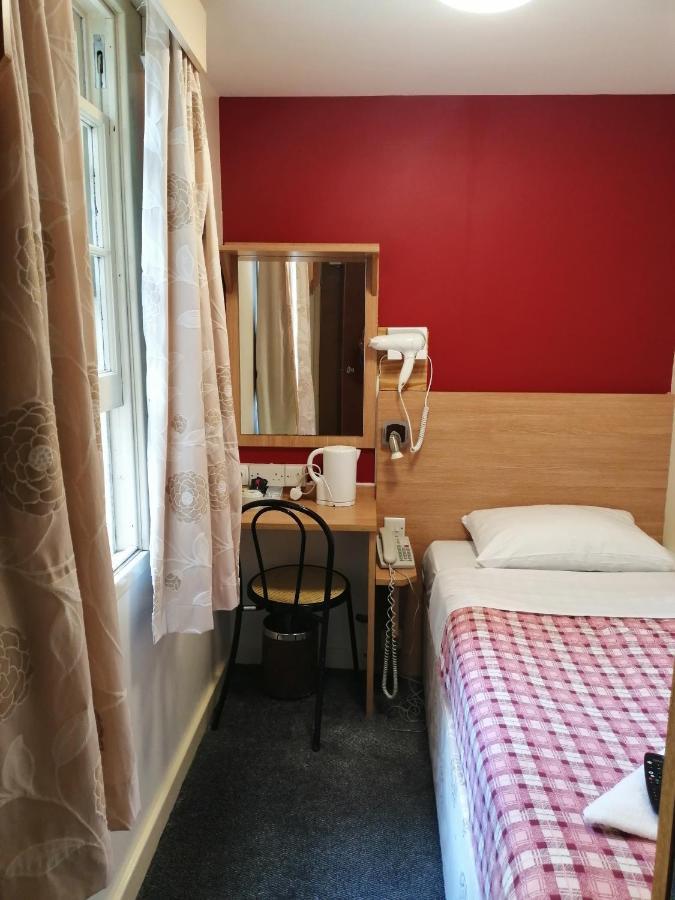 Single Room private toilet shower