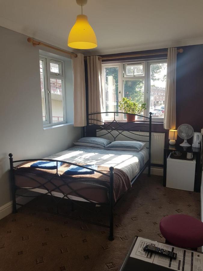Double Room with Shared Bathroom