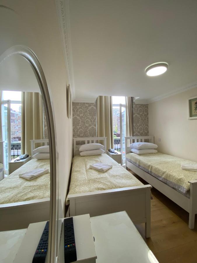 Twin Room with Balcony
