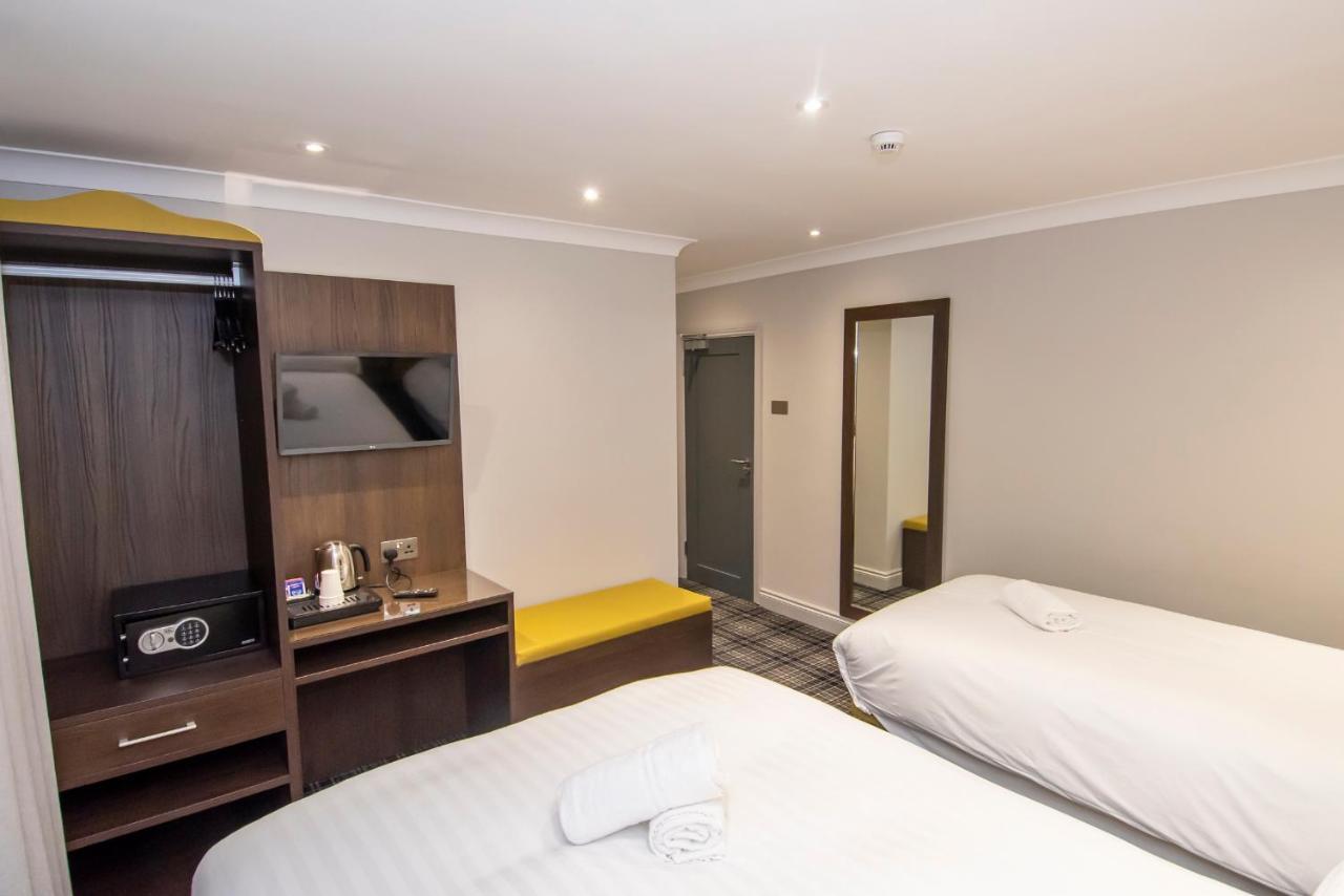 Double Room Extra Single Bed
