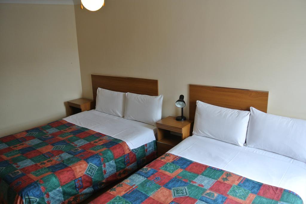 Quadruple En-Suite