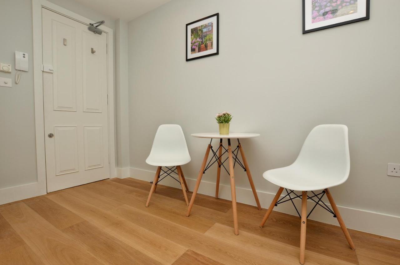 Lower Ground Floor Studio