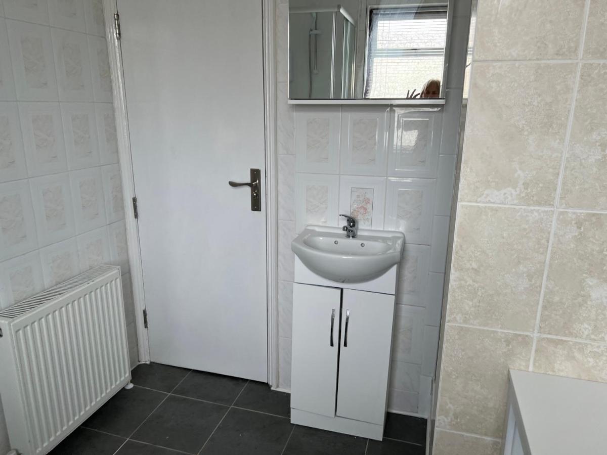 Single Room,1233702677:JPEG