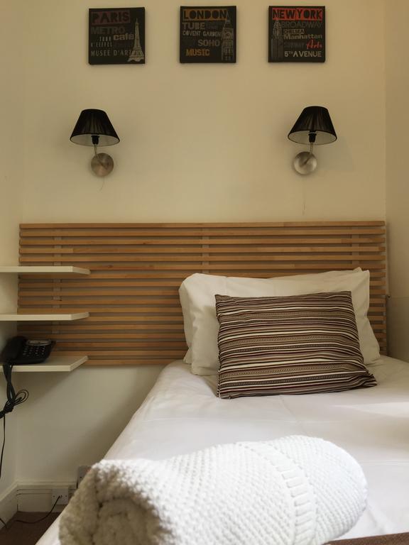 Small Single Room