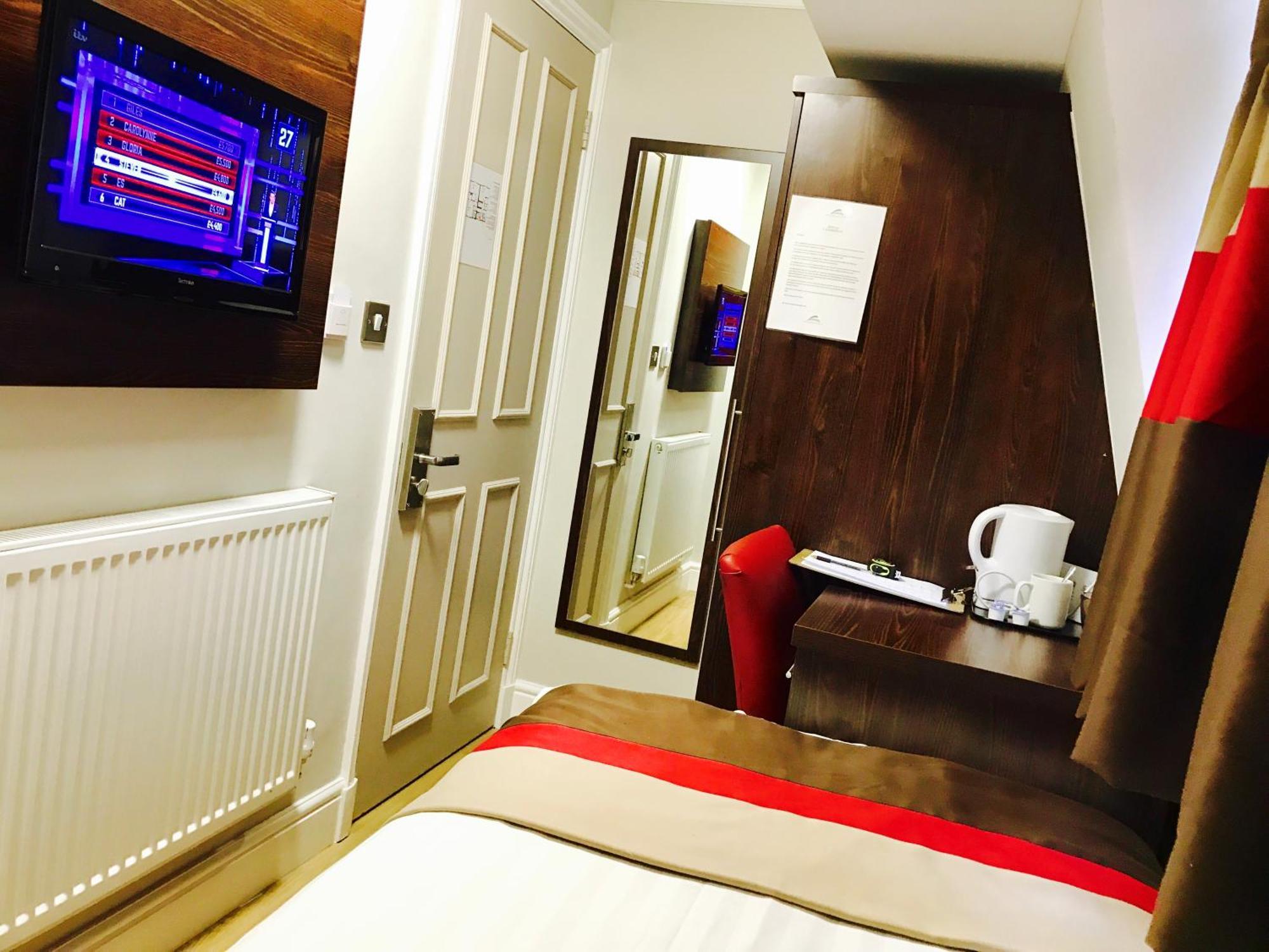 Economy Single Room Separate Private Bathroom
