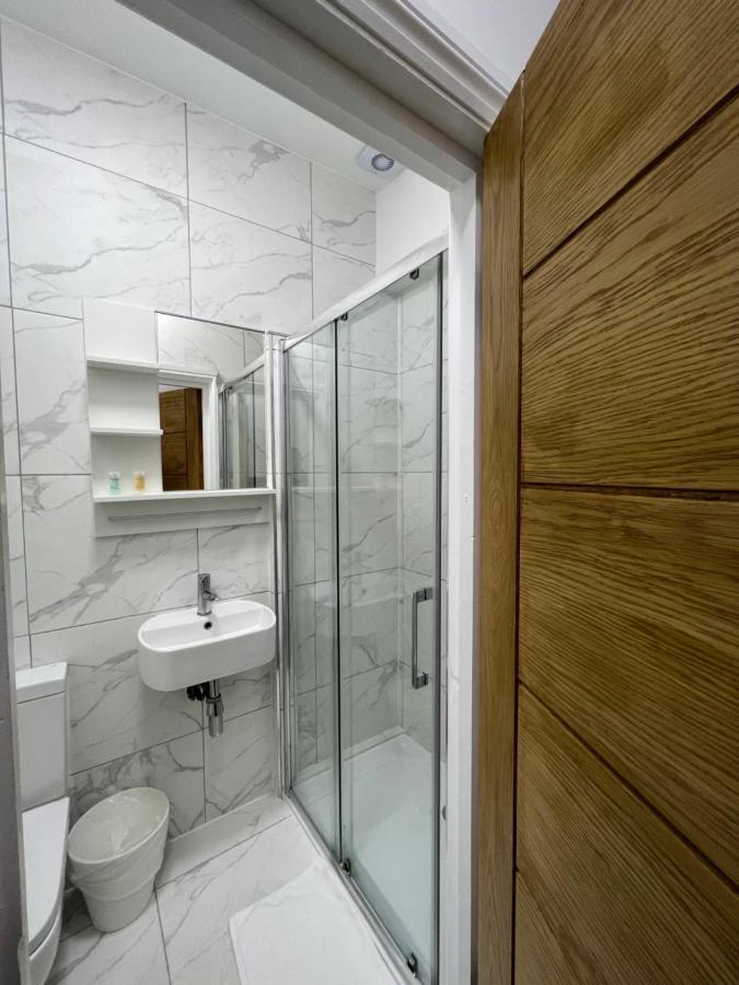 Twin Room Shared Toilet