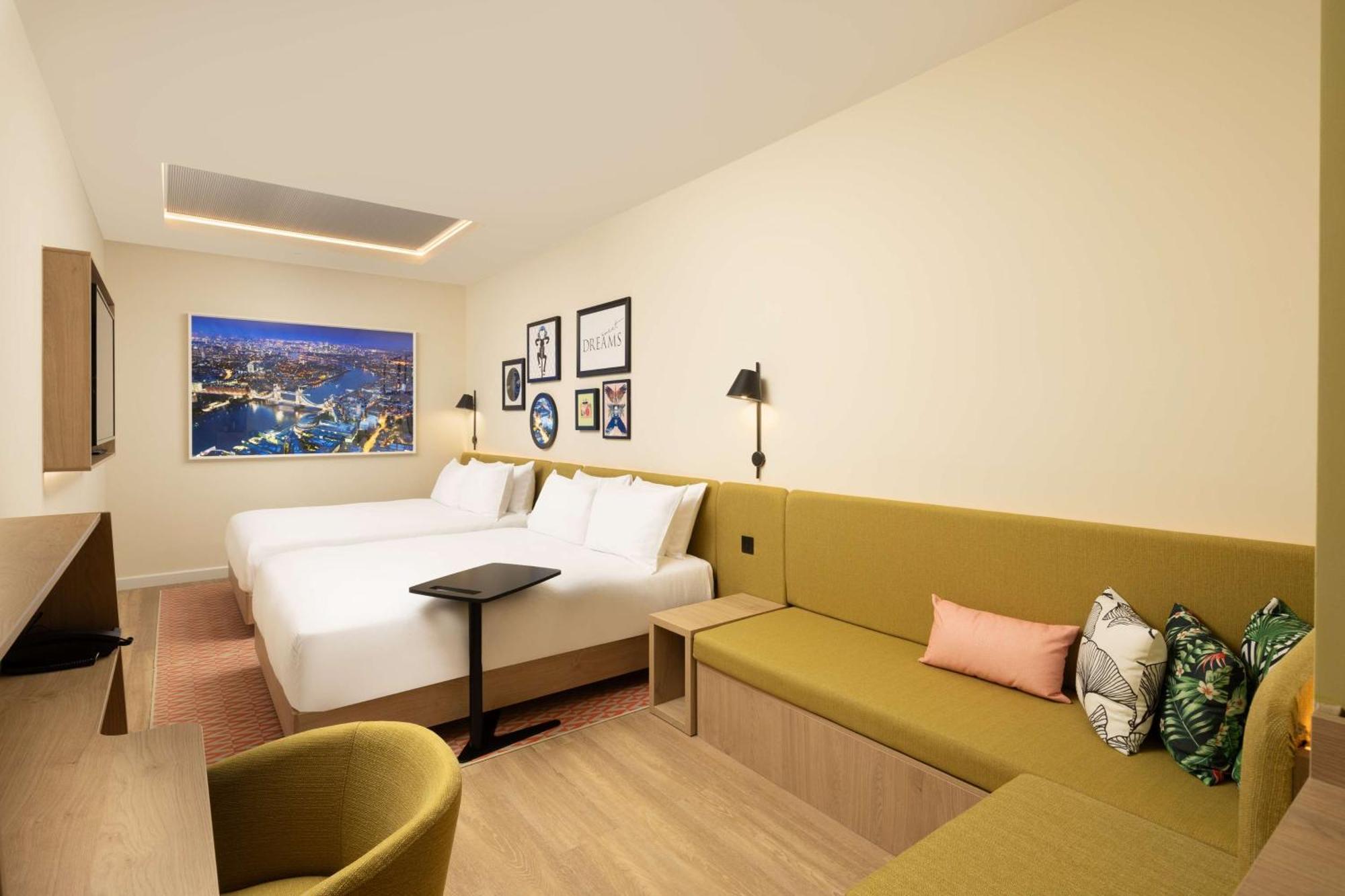 Queen Room with Two Queen Beds - No Window