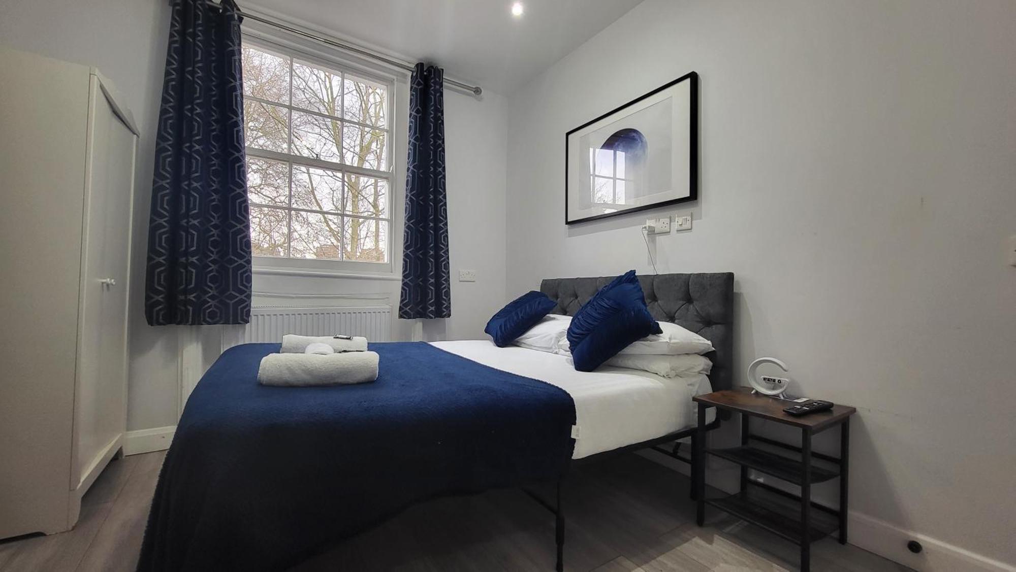 Double Room Private Bathroom