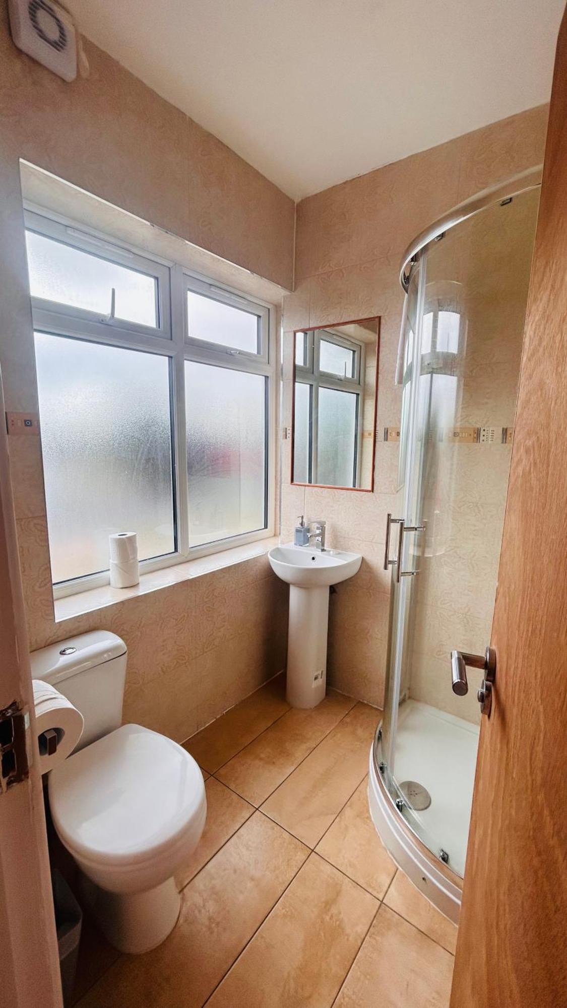 Double Room,1551875782:JPEG