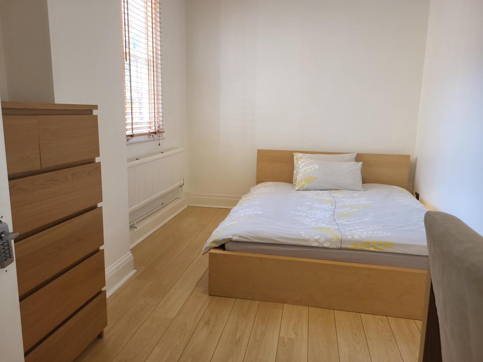 Double Room with Private External Bathroom