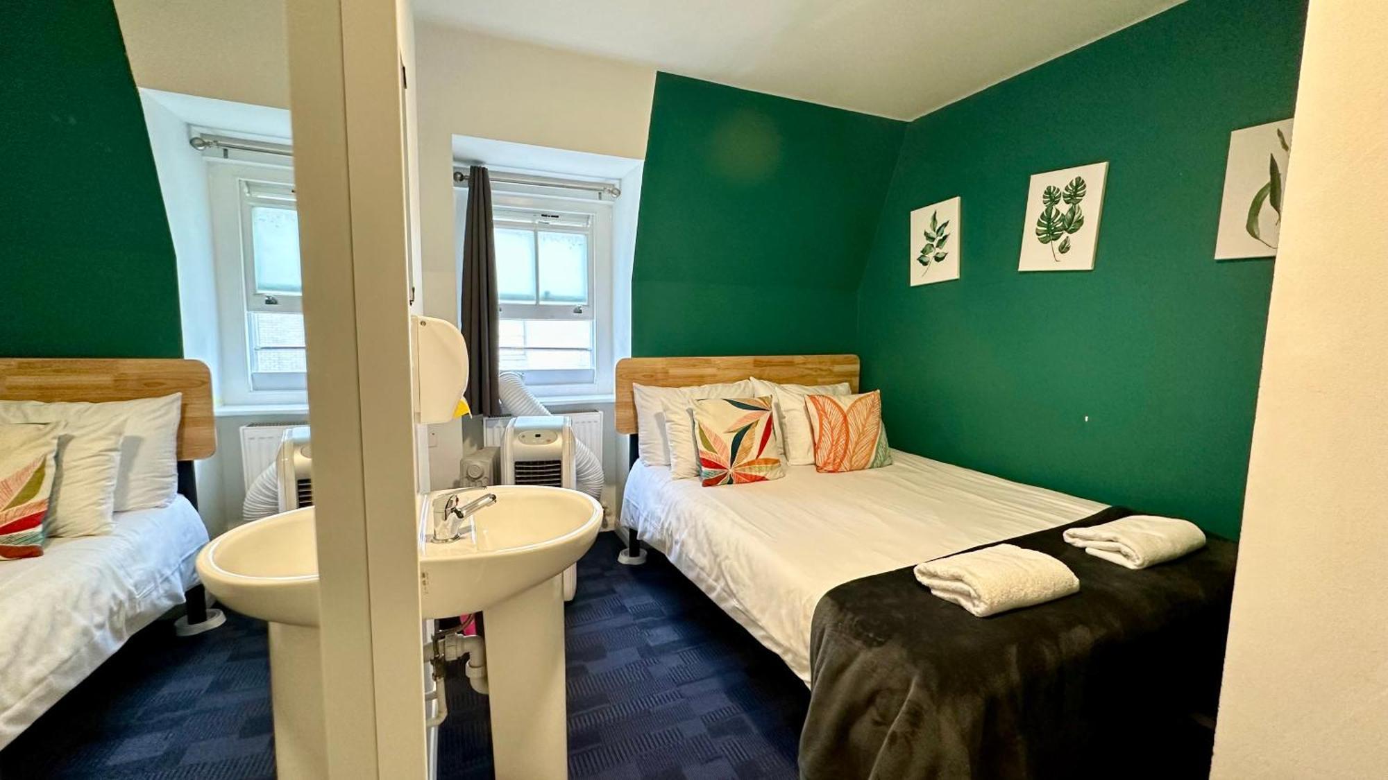 Double Room private bathroom