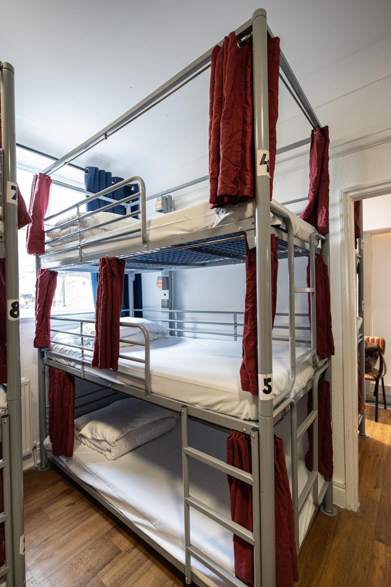 Bed 9-Bed Mixed Dormitory Room