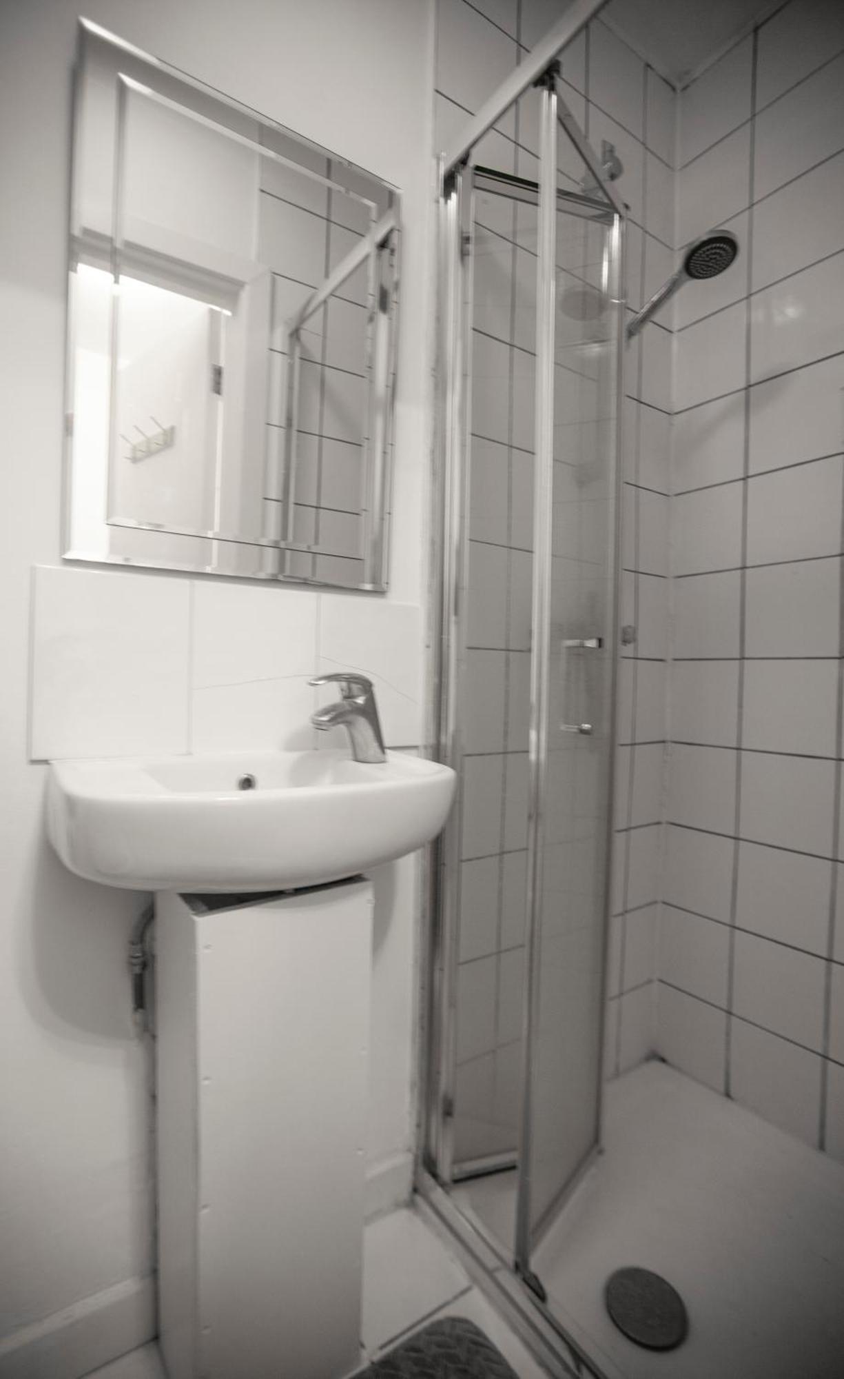 Small Single Room