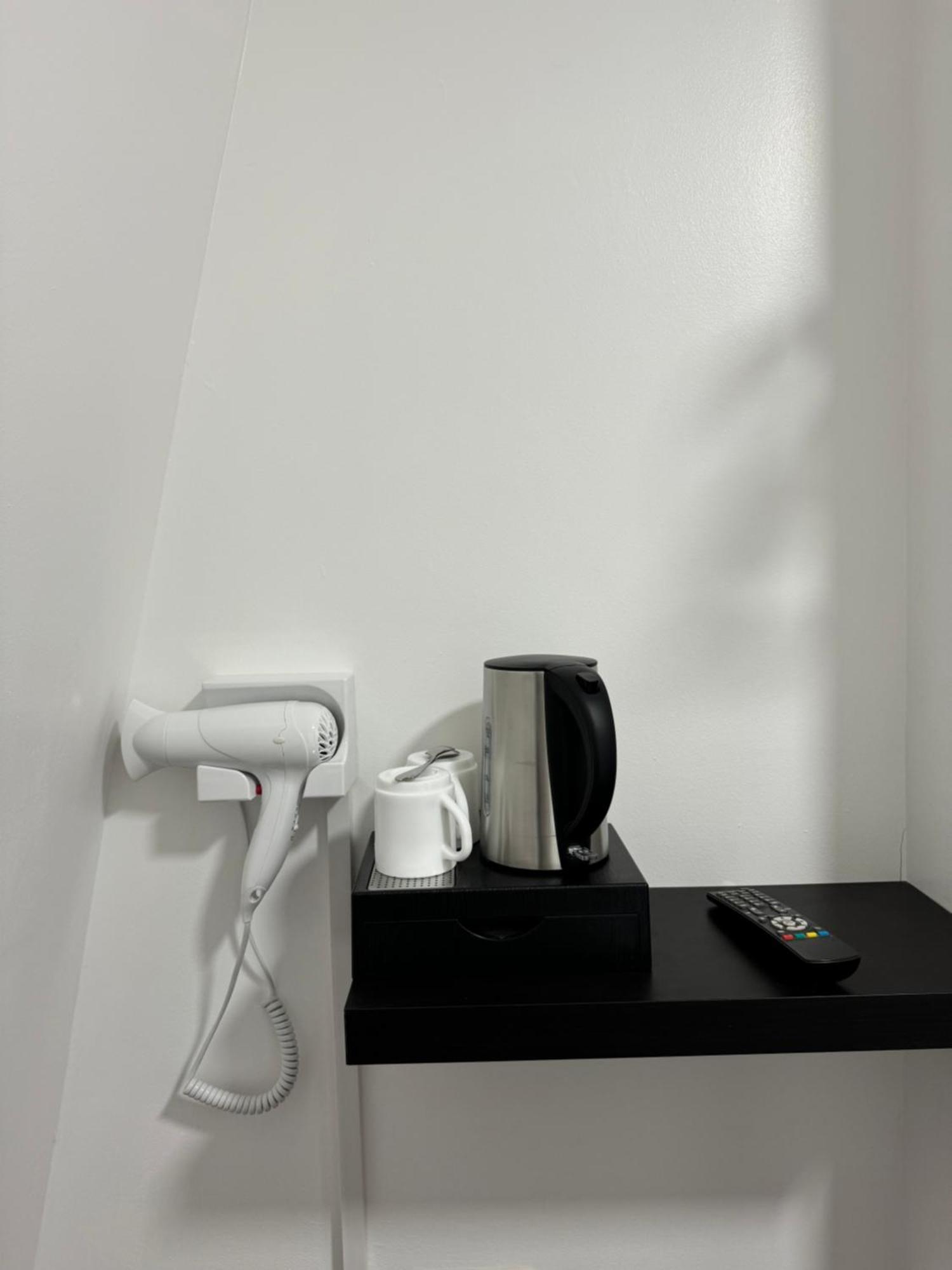 Single Room with Private External Bathroom