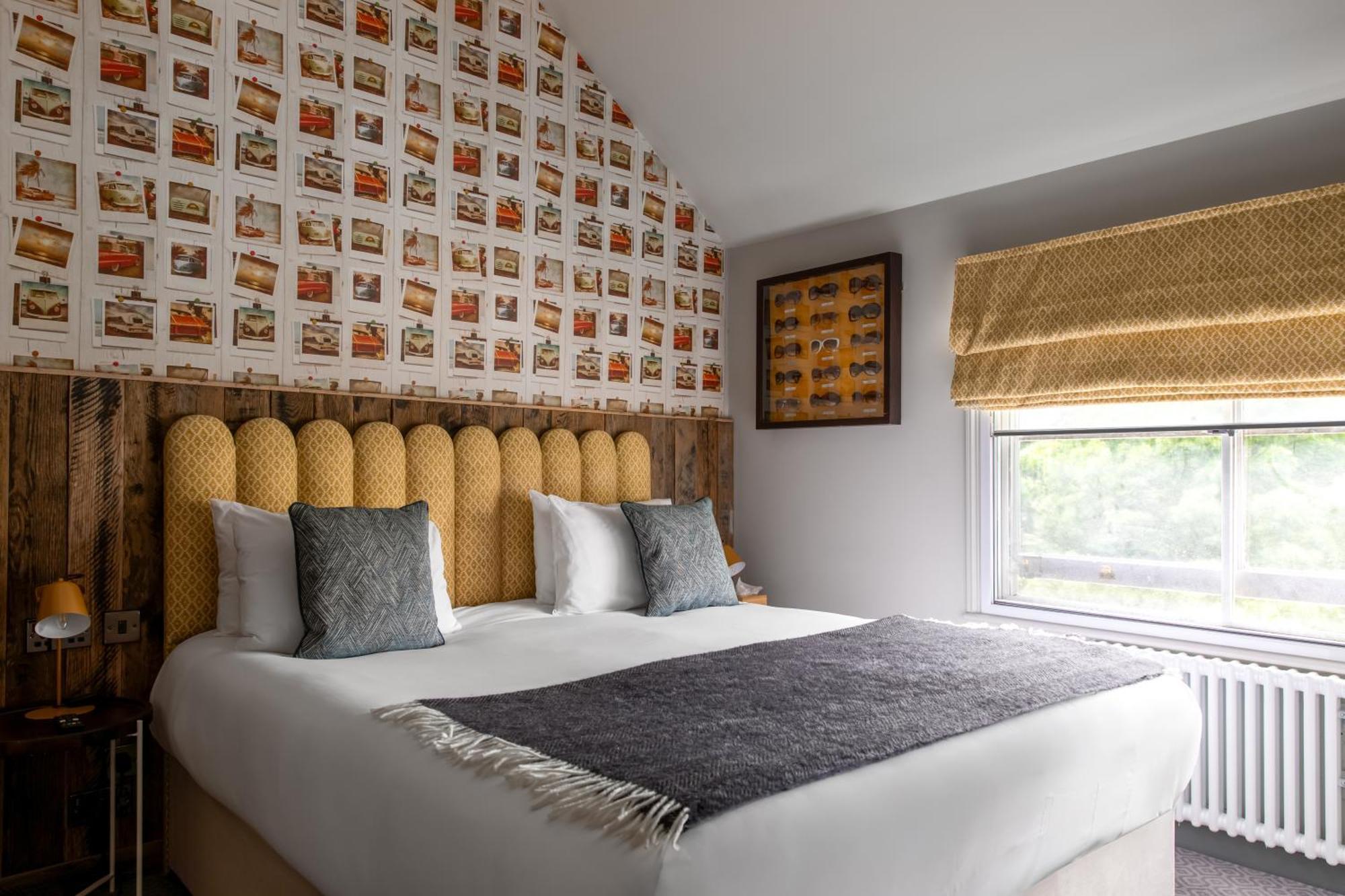 Superior Deluxe Double or Twin Room,1611083654:JPEG