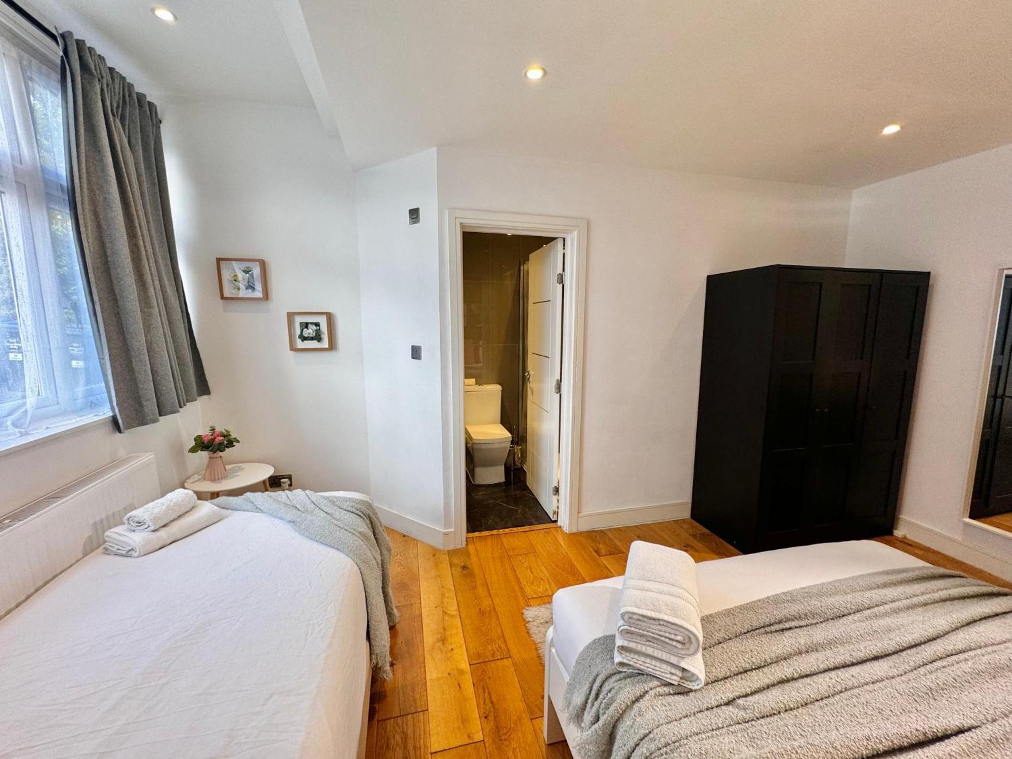 Deluxe Double Room Extra Bed