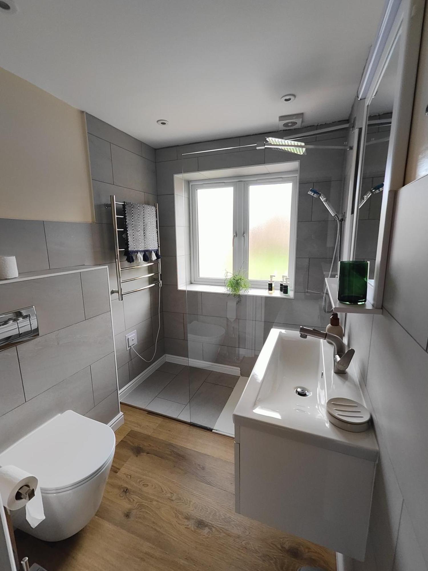 Double Room Private Bathroom