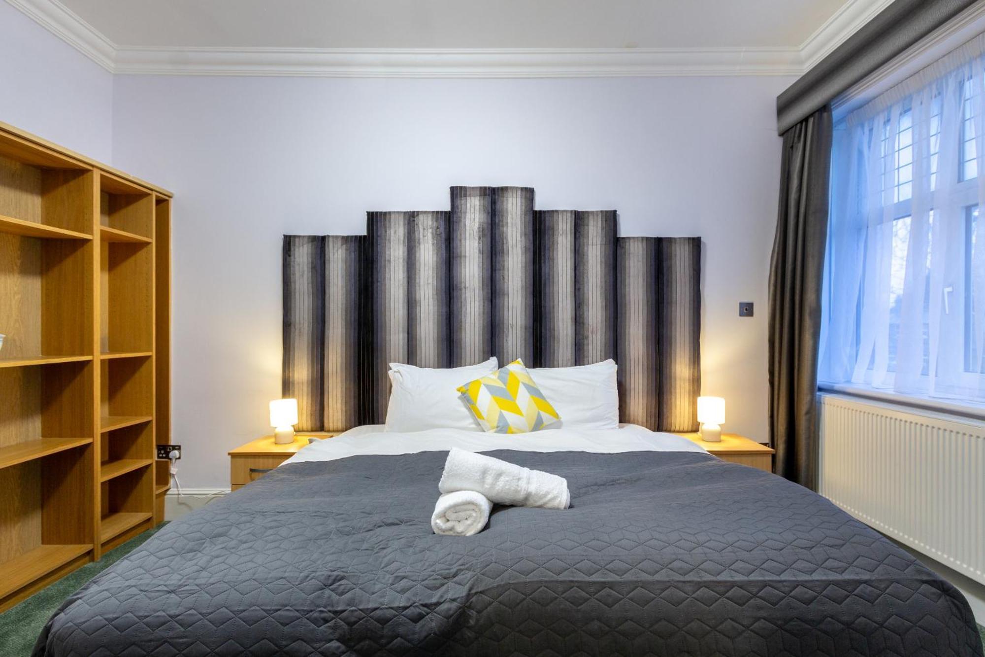 One-Bedroom Suite