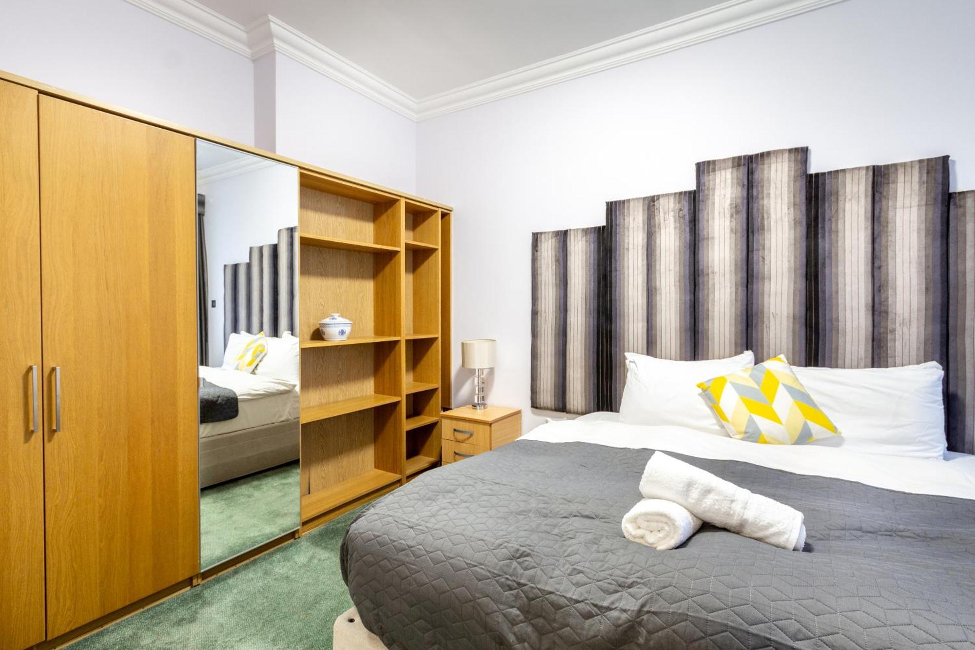 One-Bedroom Suite