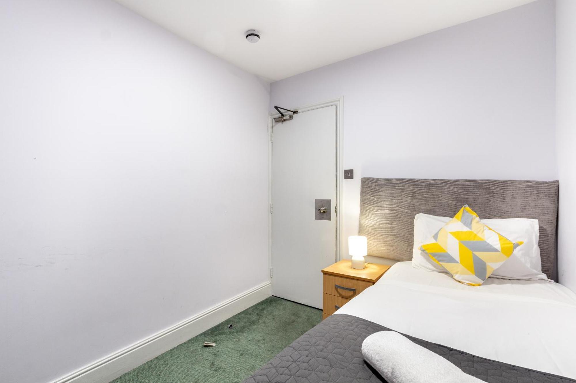 Budget Single Room