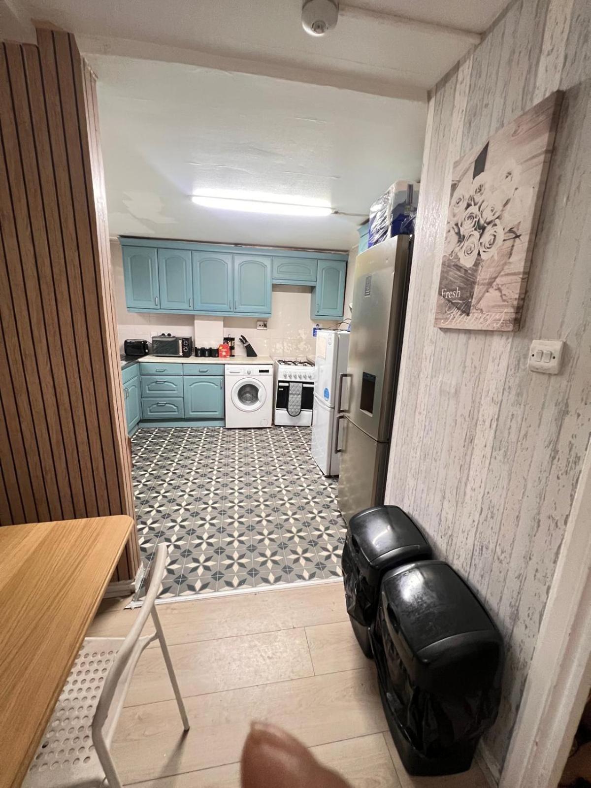 Triple Room with Shared Bathroom