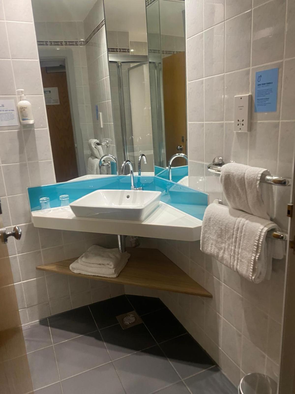 Standard Double Room Hot