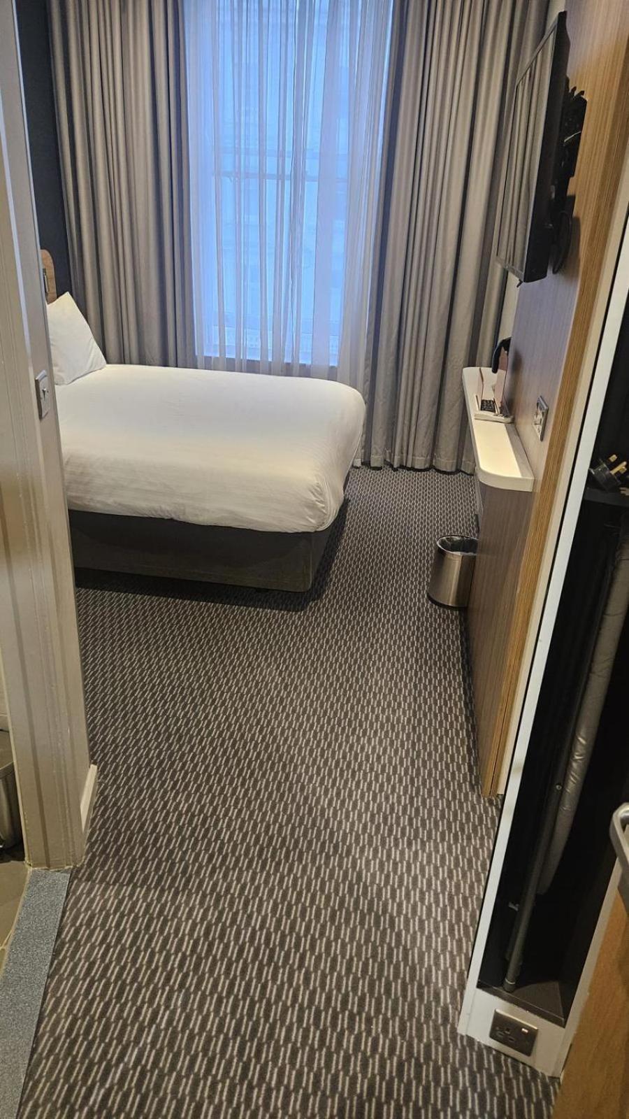 Standard Double Room Hot