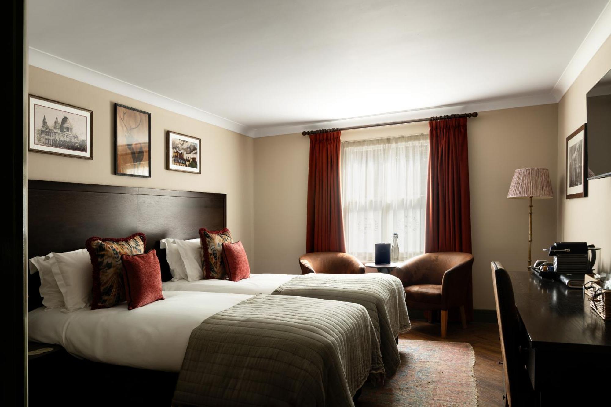 Twin Room,1698883359:JPEG