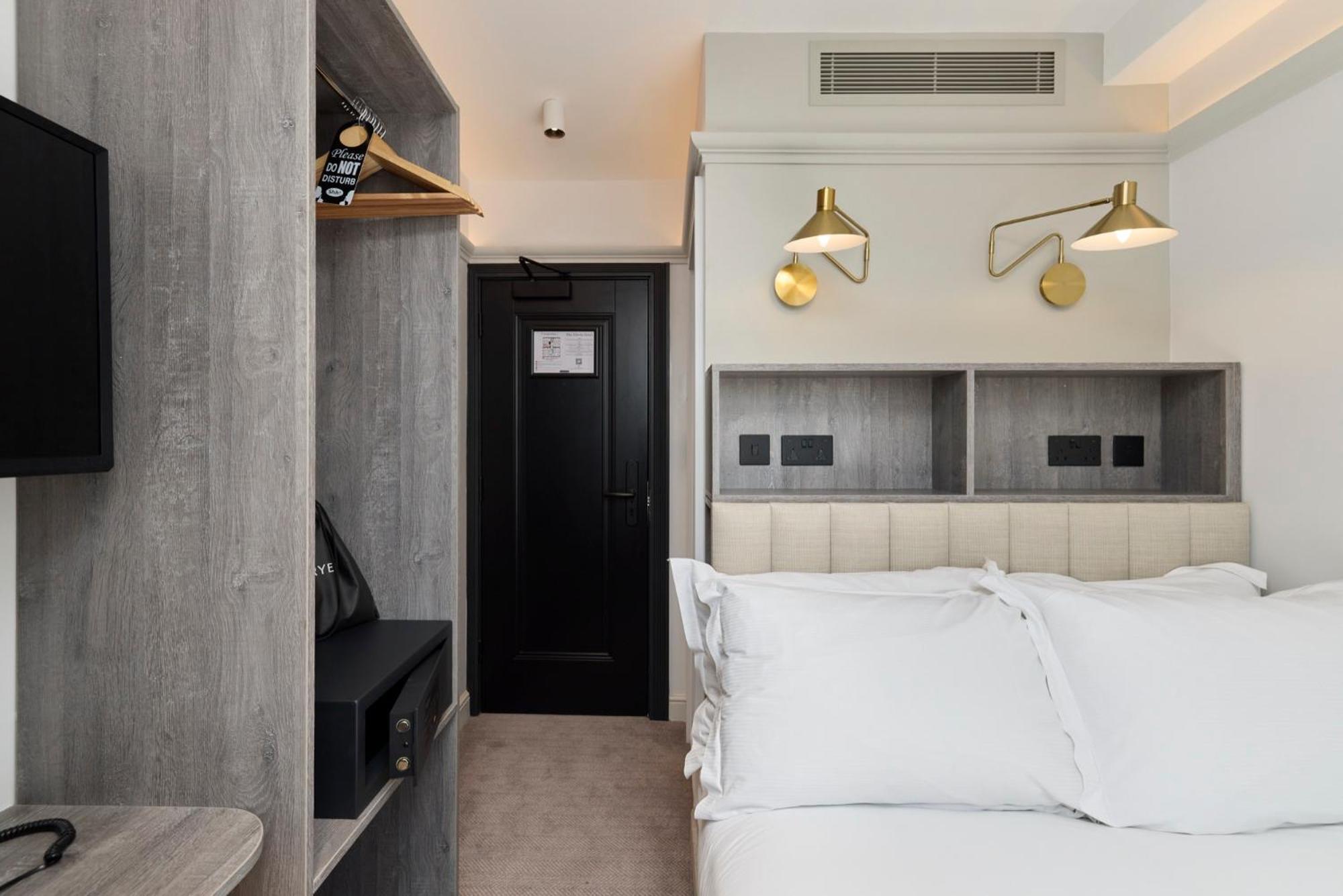 Compact Double Room