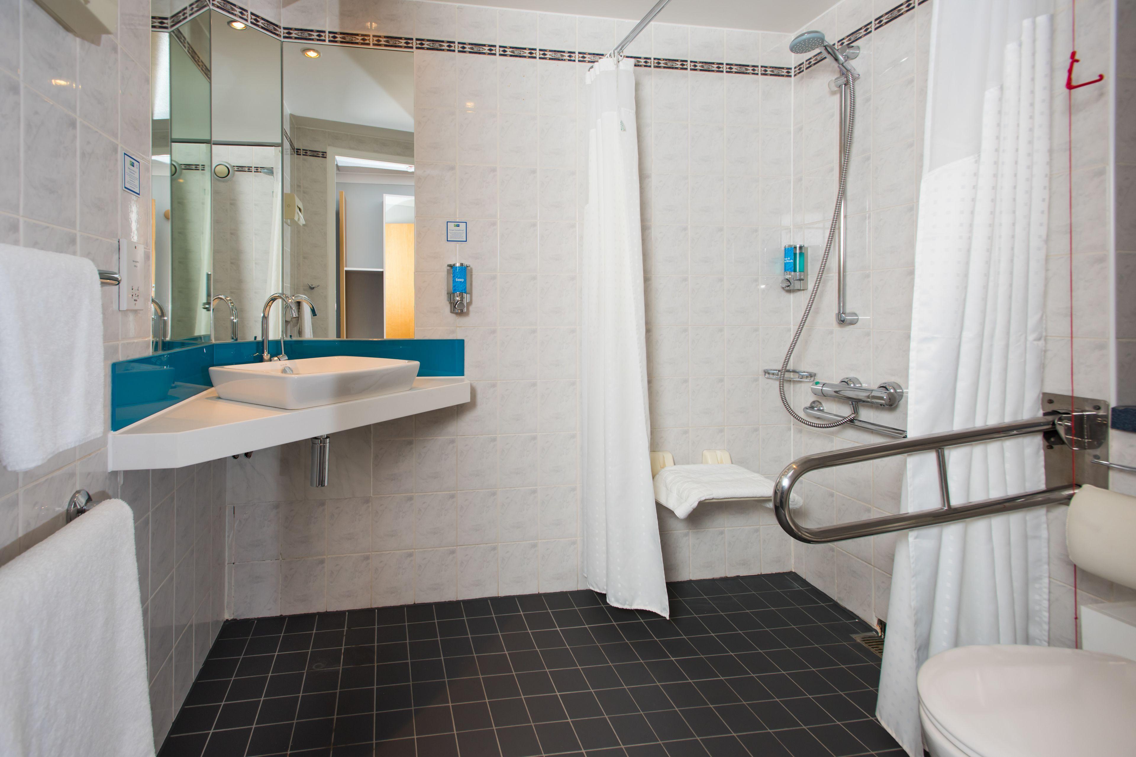 Double Room Hot Accessible