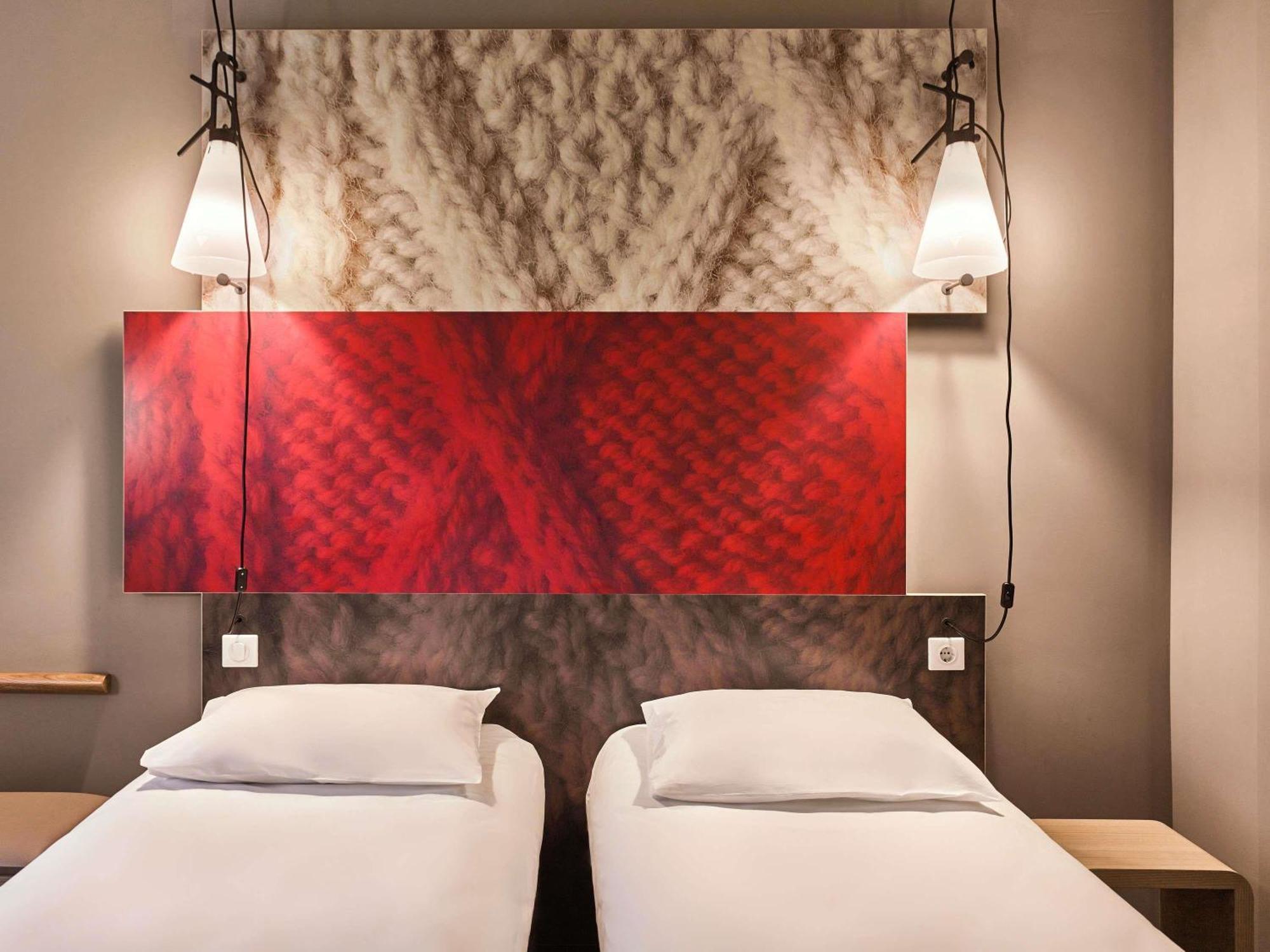 Accessible Room Two Single Beds