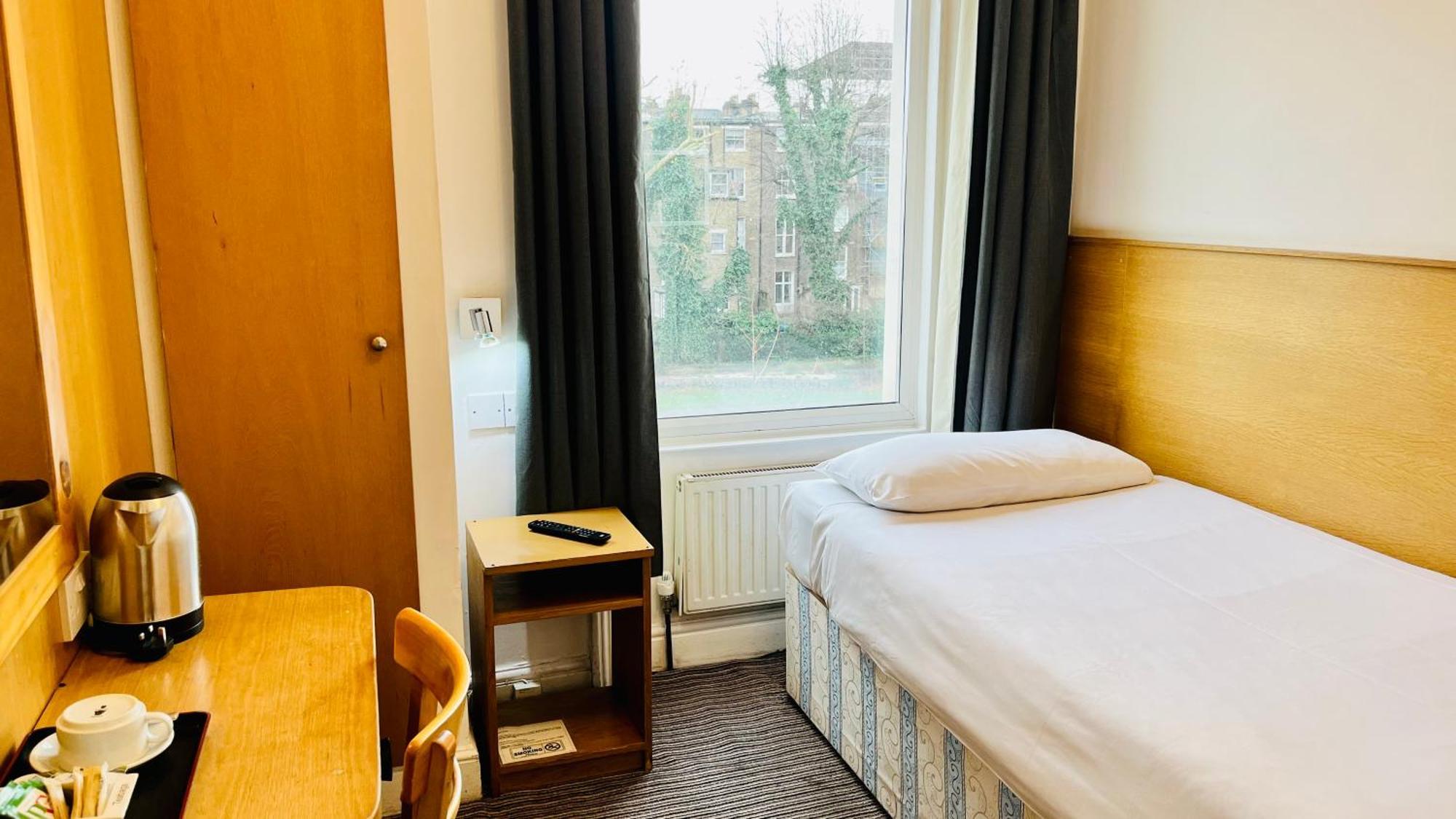 Single Room,1746813506:JPEG