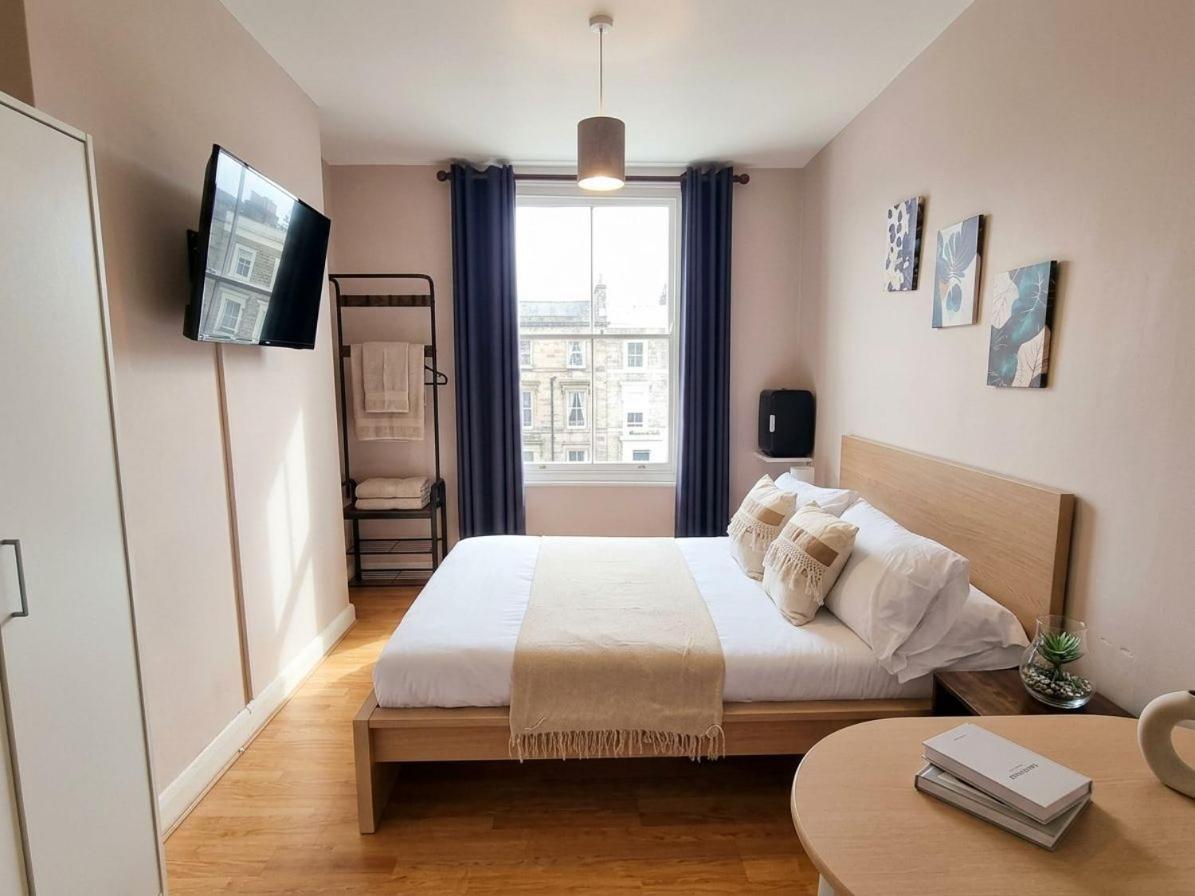 Standard Double Room with Shared Bathroom