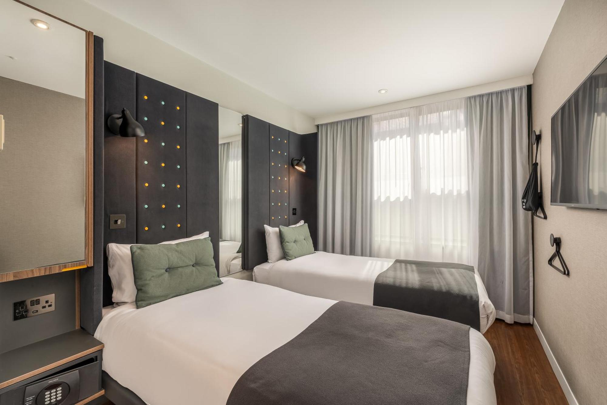 Cosy Twin Room Window