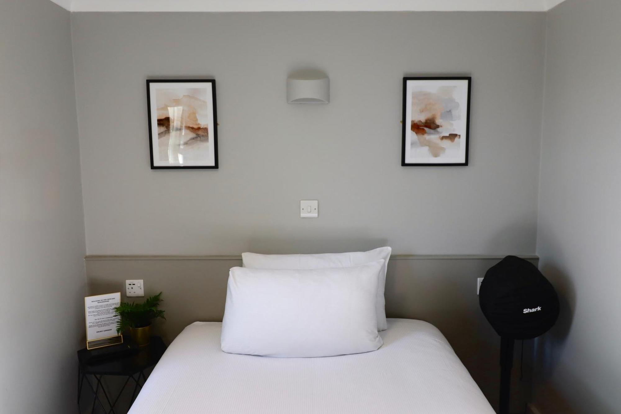 Single Room Shared Toilet
