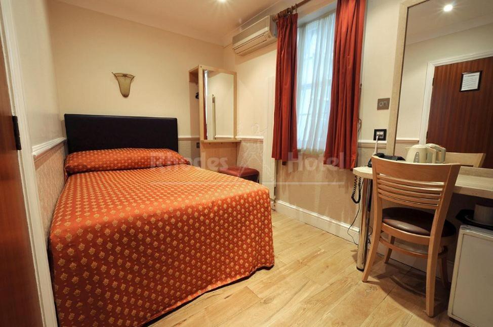 Superior Single Room