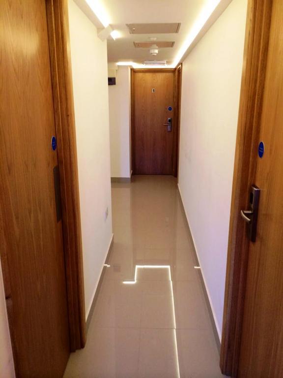 Large Double or Twin Room