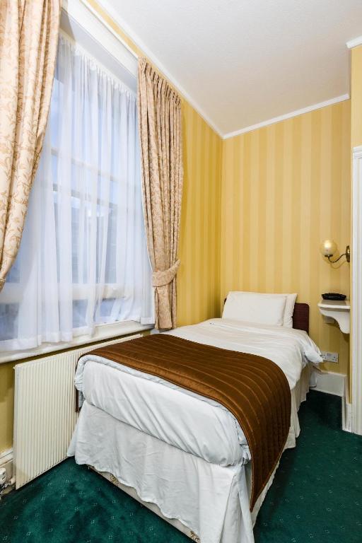 Standard Single Room,848540288:JPEG