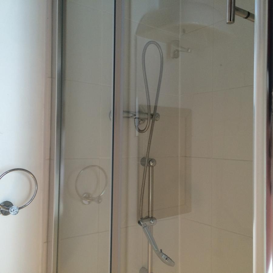 Single Room with Private Bathroom
