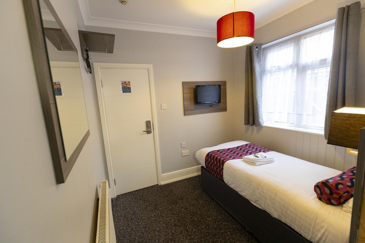Single Room
