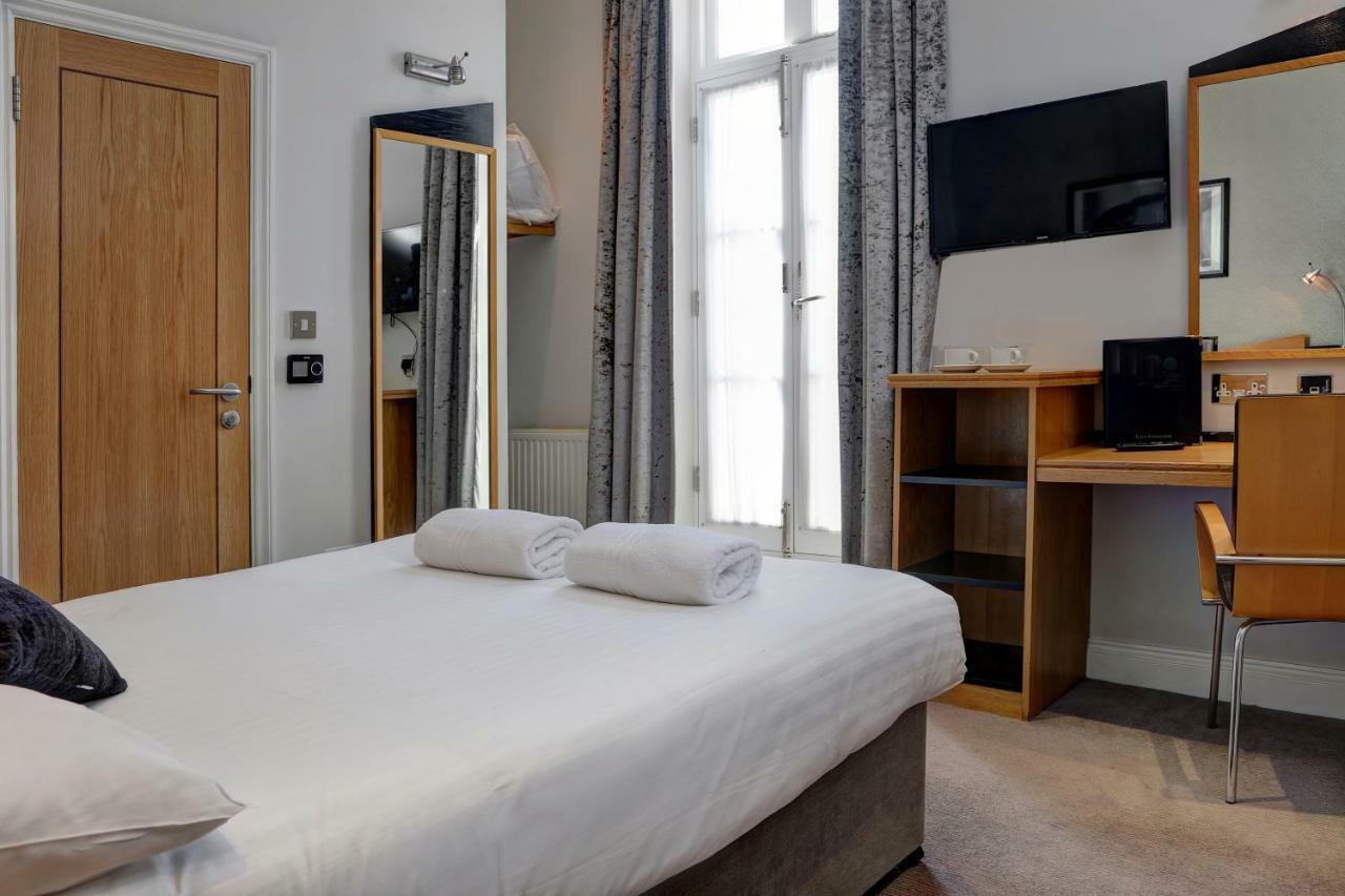 Standard Double Room - Non-Smoking