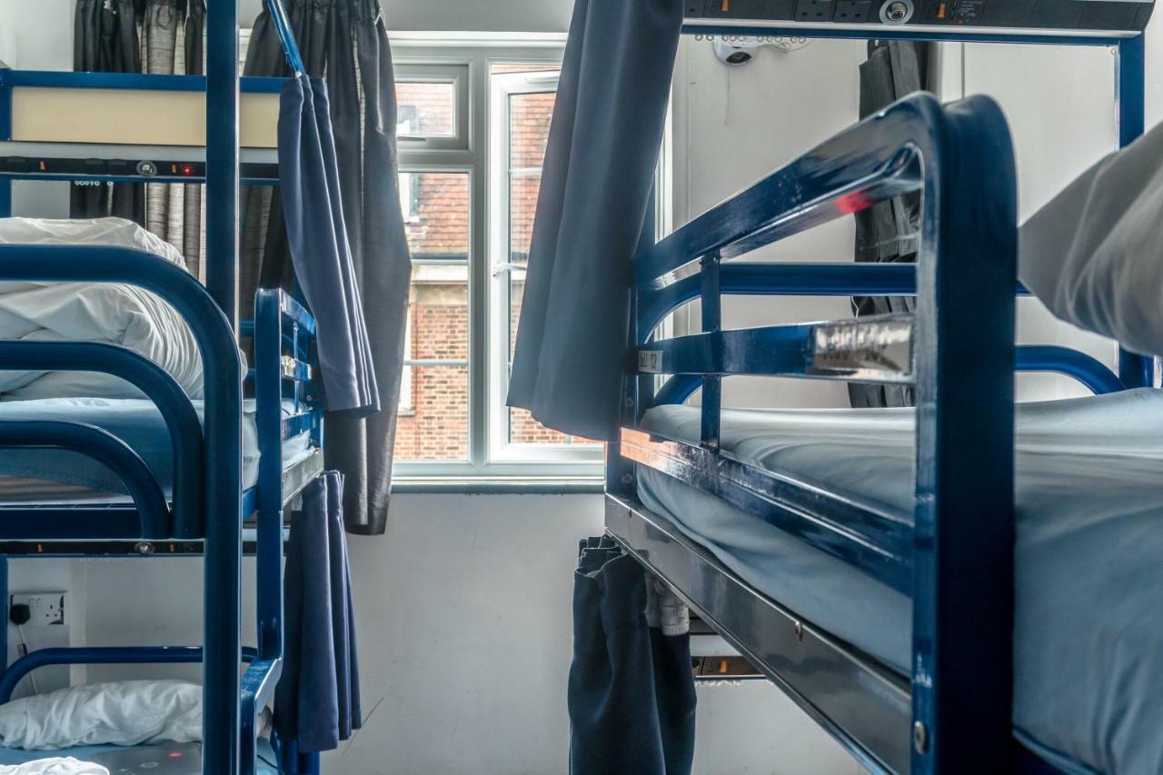 Bed in 6-Bed Mixed Dormitory Room