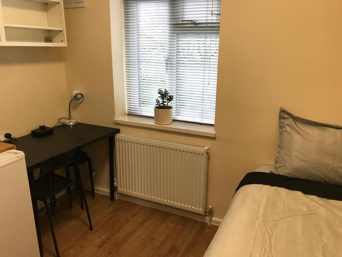 Small Single Room