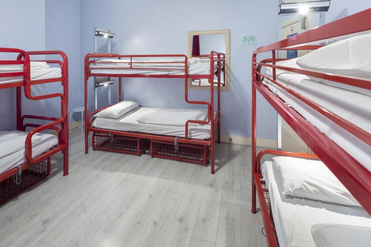 Bed 8-Bed Mixed Dormitory Room Basic 18–40 years