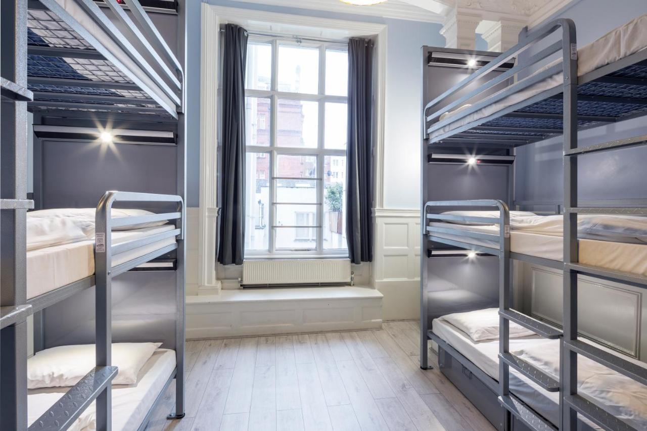 Bed 9-Bed Mixed Dorm 18–40 years