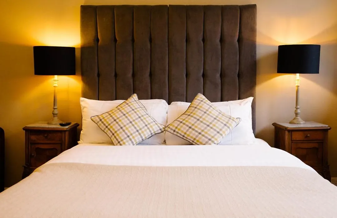 Prince Of Wales - Townhouse-1