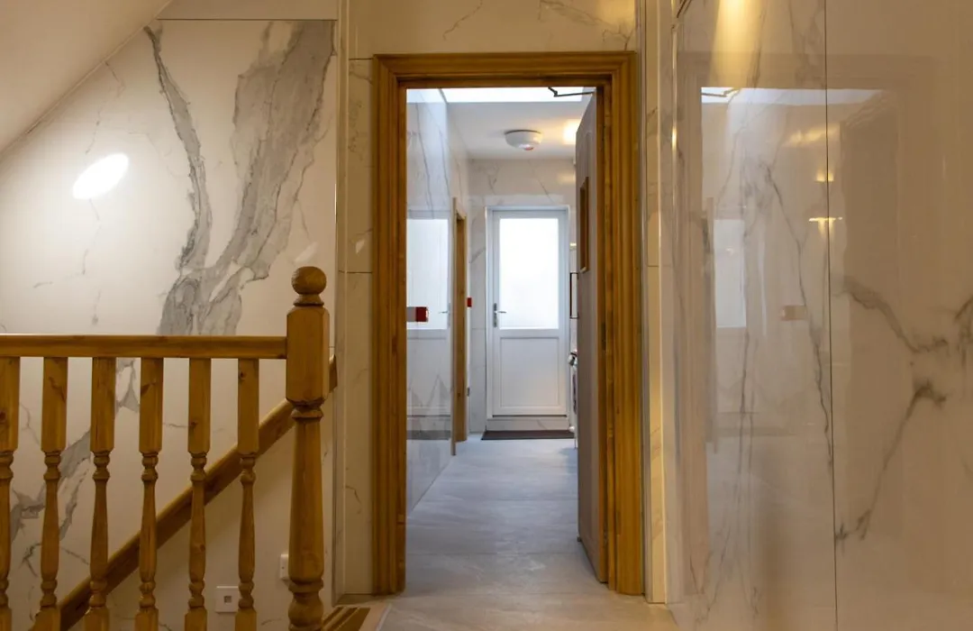 Burren London Hotel-1