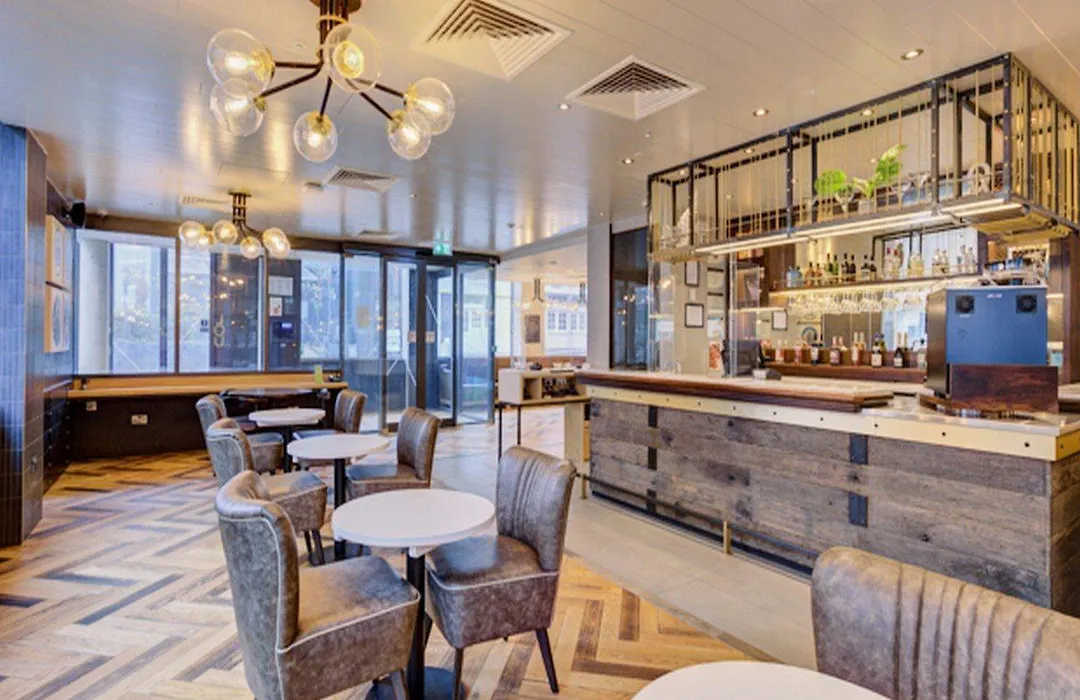 Hub By Premier Inn London West Brompton-1