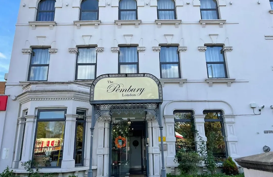 Pembury Hotel At Finsbury Park-1
