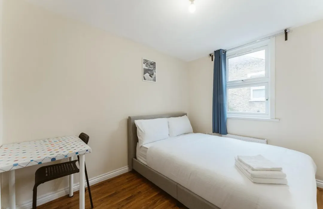 Mile End Rooms 57A-1
